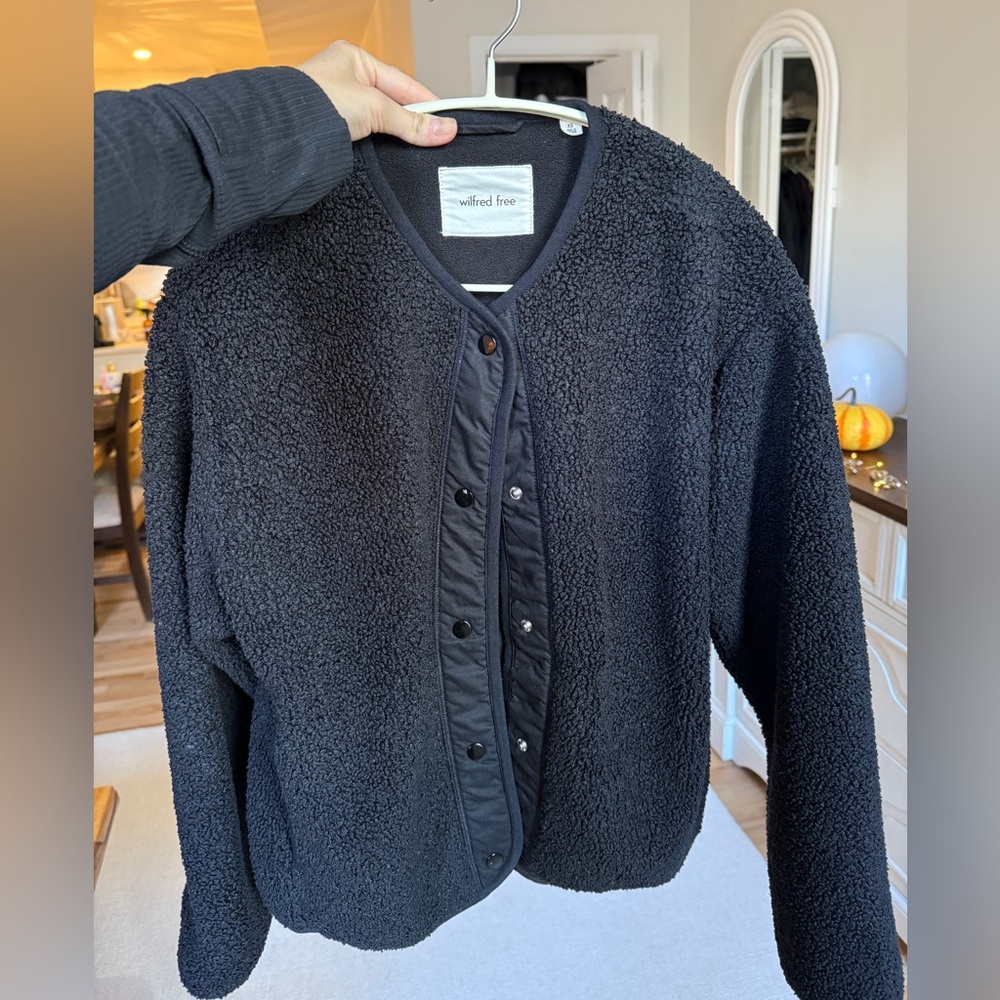 Aritzia Wilfred Free Black Teddy Jacket